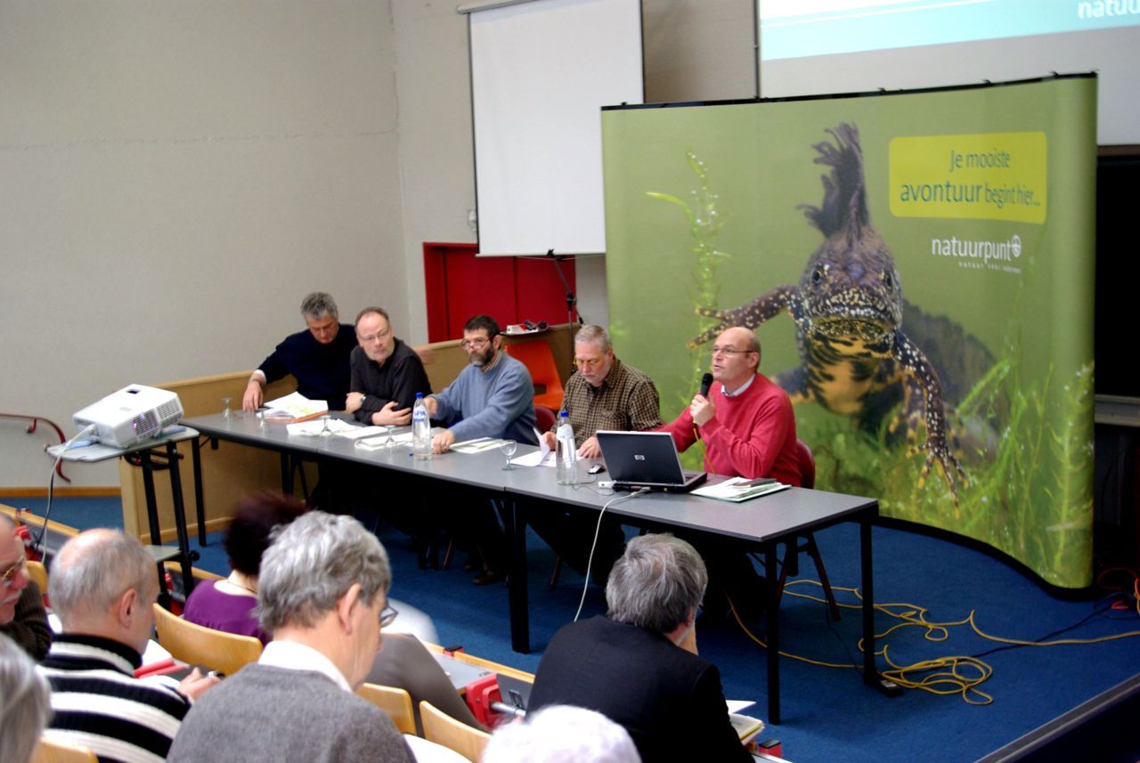 Ook het bestuursorgaan van natuurverenigingen bestaat tegenwoordig nog steeds voornamelijk uit mannen (foto: Ewoud l Amiral)