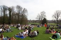 Picknick in Sonsbeekpark, Arnhem (foto: Bas Boerman) 